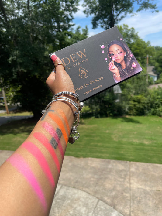 BLUSH ON DE NOSE - Blush Palette