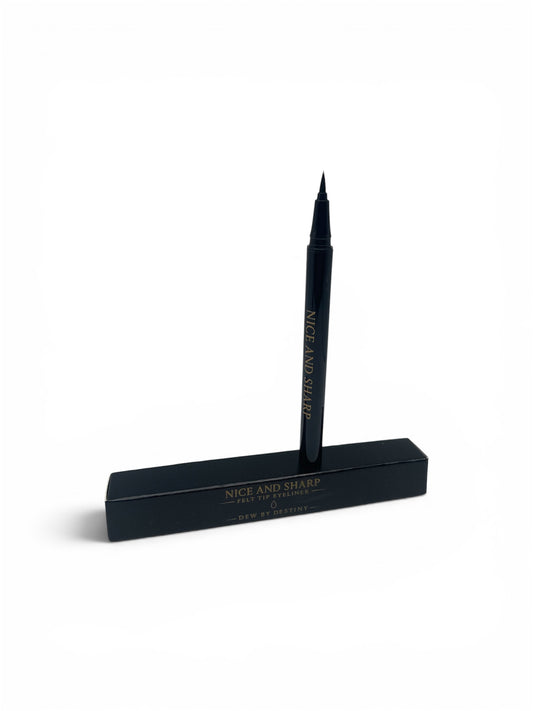 NICE AND SHARP FELT TIP EYELINER